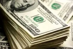 عقب‌نشینی دلار به پایین ترین سطح پنج ماه اخیر