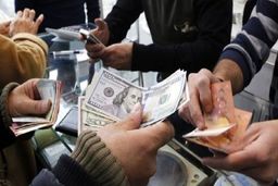 اتفاق عجیب در بازار ارز/ دلالان درباره کاهش نرخ ارز چه می‌گویند؟
