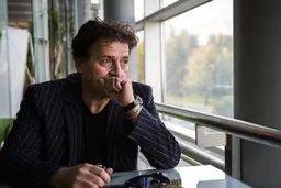 ابوالفضل پورعرب با ادبیاتی بی‌پرده بیان داشت؛ ‌سیاستمداران باید از شرم بمیرند