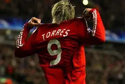 تورس از فوتبال خداحافظی کرد