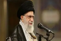 ‌می‌گویند حج را سیاسی نکنید؛ حج یک کار سیاسی است که عیناً تکلیف دین است/ دولت سعودی امنیت و کرامت حجاج را تأمین کند