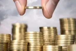 شیب نزولی قیمت سکه