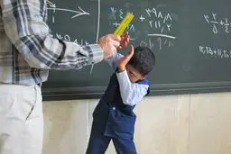 تنبیه دانش آموزان کاملاً غیرقانونی است