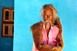 موهای عجیب مرد هندوستانی سوژه رسانه ها شد! +تصاویر