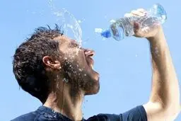 توصیه های لازم برای مقابله با گرمازدگی