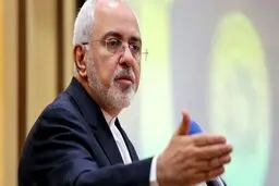 نگاه عجیب سفیر عربستان به ظریف+عکس