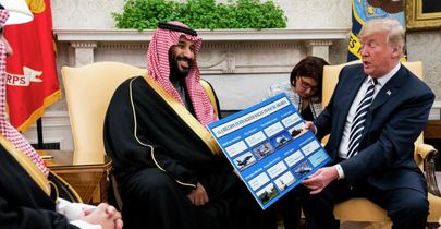 عربستان در شیب تند بی‌بند و باری به فرمان بن‌سلمان/ فقط چند قدم تا حلال شدن شراب!