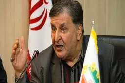 یک نماینده مجلس: یک زن و مرد شبانه ۷۰۰ خودرو ثبت نام کردند!