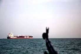 پشت پرده التماس انگلیس برای آزادی نفتکششان