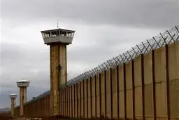 مرد همسرکش در زندان لیسانس حقوق گرفت!