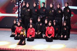 اجرای جذاب و دیدنی گروه دختران نینجا در نیمه نهایی عصرجدید+فیلم