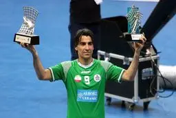 شمسایی: پیشکسوتان بروند تا جوانان بیایند/ یک توپ نمی‌توانند تهیه کنند