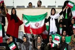 زنان به ورزشگاه می‌روند اگر…