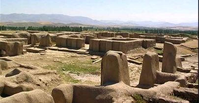 روی طلا خوابیدن مردگان یک روستا در نقده