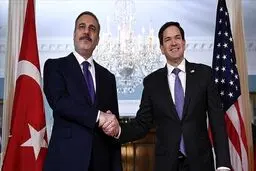 رایزنی وزیران خارجه آمریکا و ترکیه درباره تحولات سوریه