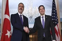 رایزنی وزیران خارجه آمریکا و ترکیه درباره تحولات سوریه