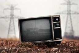 چند درصد مردم تلویزیون می‌بینند؟