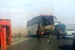 تصادف اتوبوس اتباع خارجی با ۵۴ مصدوم+عکس