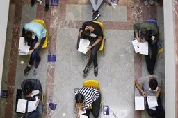 صفر درصد سهم دانش‌ آموزان مدارس عادی در نفرات برتر کنکور!