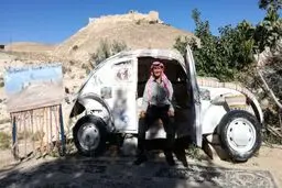 کوچک‌ترین هتل ۵ ستاره دنیا در دل یک فولکس قورباغه‌ای + تصاویر