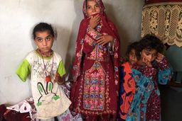 ناگفته‌های نفس‌گیر دختر ۱۰ ساله که خواهرش را از میان دندان‌های گاندو نجات داد + فیلم