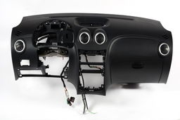 شما هم اگر از این خودرو دارید زیر آفتاب پارکش نکنید!+فیلم