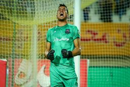 لک: نیازی به وقت تلف کردن نبود/ چیزی از سپاهان کم نداشتیم