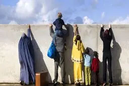 کلاهبرداری کثیف / سفر رویایی ۶۰ کودکی اتیسمی برای زیارت امام رضا (ع)