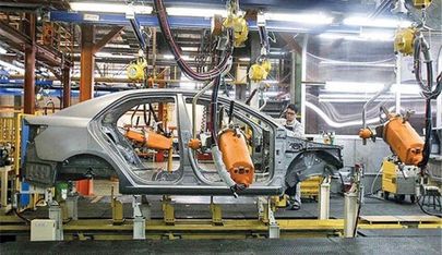 «ورود قوه قضاییه به تخلفات خودروسازی» و «نخریدن خودرو توسط مردم» عوامل کاهش قیمت