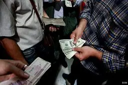 سیر نزولی دلار ادامه دارد/ کاهش هزار تومانی در ۲۴ ساعت
