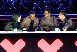 یک منتقد:«عصر جدید» نه داورانش داورند،نه مجری اش مجری است،نه استعدادیابی می کند