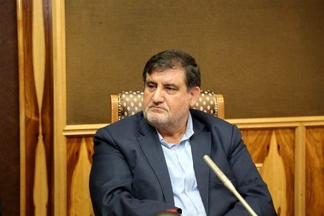 کمک‌های مردمی بدهی سلبریتی‌ها را صاف کرد!/ فقط یک خانم، کمک حال زلزله زده‌های کرمانشاه