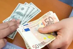 خروج دلالان از بازار ارز