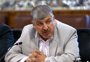 تلاش همه جانبه پایداری‌ها برای تخریب خاندان لاریجانی