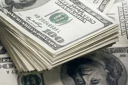 استقبال دلار از اخراج بولتون