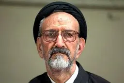 ادعای عجیب یکی از نزدیکان احمدی‌نژاد درباره دعایی