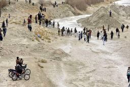 هامونی‌ها در انتظار یک قطره آب