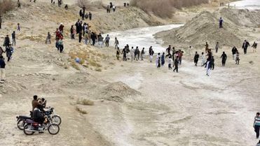 هامونی‌ها در انتظار یک قطره آب