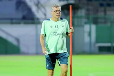 از تشویق ایسلندی در ایران تا پرتاب بطری در عربستان