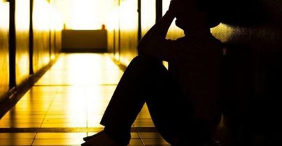 همخوابی اجباری ۳ زن آرایشگر با مرد قوی هیکل ! / پلیس وارد ماجرا شد