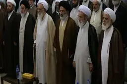 چه گروهی می‌خواهد جامعه روحانیت را کنار بزند؟