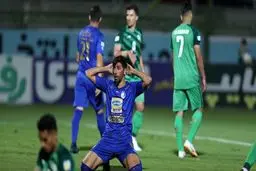 دلیل عصبانیت و لگد تبریزی به کلمن آب چه بود؟/ناراحتی مهاجم استقلال از شعارها