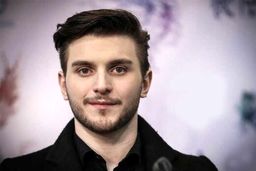 پسر امین حیایی با یک سریال به تلویزیون می‌آید + عکس