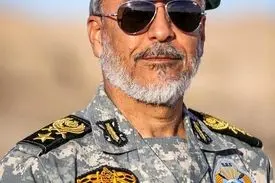 دریادار سیاری: دشمن در جنگ شناختی به‌دنبال نفوذ در ذهن جوانان است