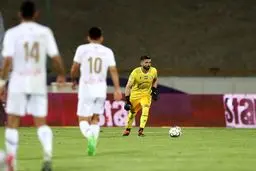 مذاکره انجام شد؛ یک استقلالی جانشین احتمالی یک پرسپولیسی