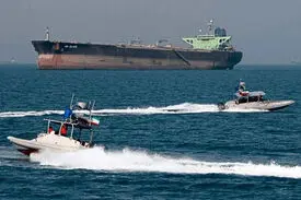 سپاه نفتکش متخلف را در مقابل چشمان آمریکا مجازات کرد