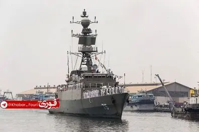 ناوشکن دنا در بندر ویشاخاپاتنام هند پهلو گرفت