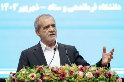 پزشکیان: مذاکرات را با تکیه بر عزت، مصلحت، حکمت و سربلندی کشور آغاز کردیم+ ویدیو