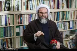 توصیه ویژه یک روحانی به شورای عالی امنیت/ ایران ما در معرض خطر است/ مسئولانی که سوءاستفاده کرده‌اند چه در لباس روحانیت و چه در لباس غیرروحانیت باید محاکمه شوند