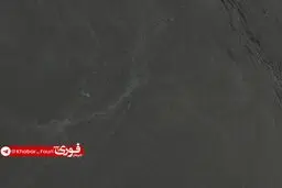تصاویر ماهواره‌ای از آرایش ۱۰۰ قایق تندرو سپاه در تنگه هرمز